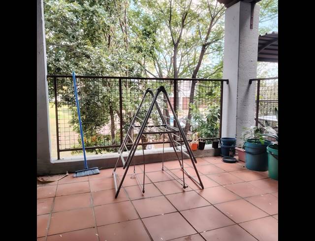 2 BEDROOM APARTMENT FOR SALE IN VORNA VALLEY